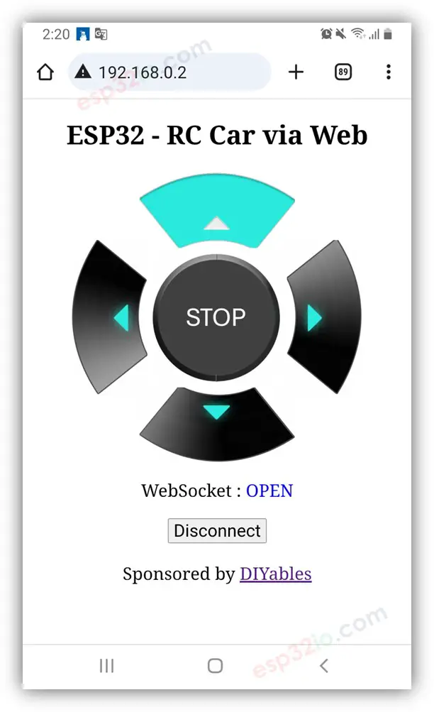 ESP32 controls car via web browser